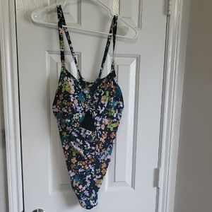 Beach Betty Floral One-Piece Swimsuit Size 1X